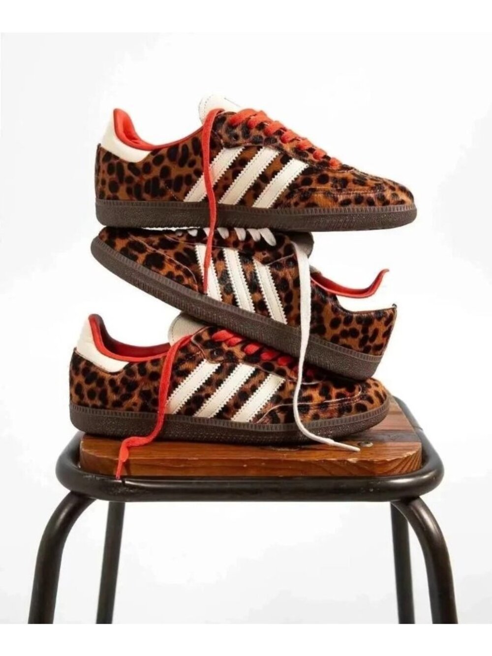 Adidas Samba OG Red Leopard Print Striped Trainers Sneakers Mens 9.5 Womens 10.5 - Picture 3 of 15